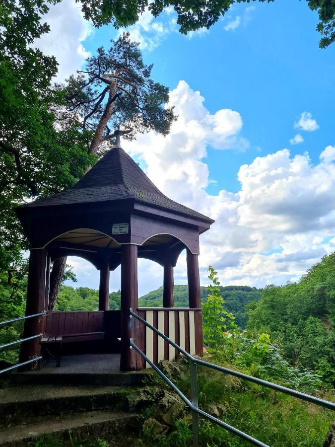 Pension Schul Inn Ruhla Bagian luar foto